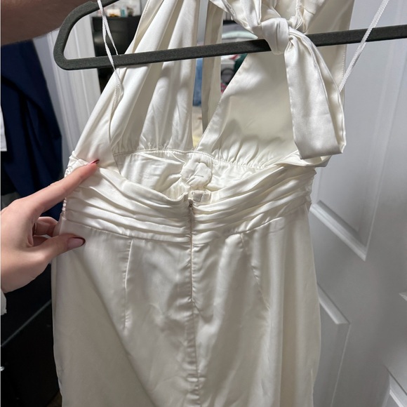 Abercrombie white rosette halter midi dress - Picture 9 of 12